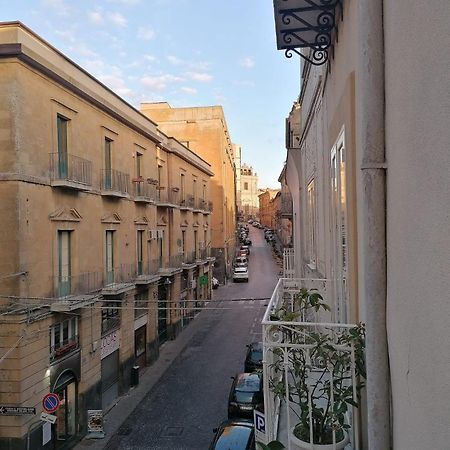 384 Guesthouse Rooms & Suite Enna Buitenkant foto