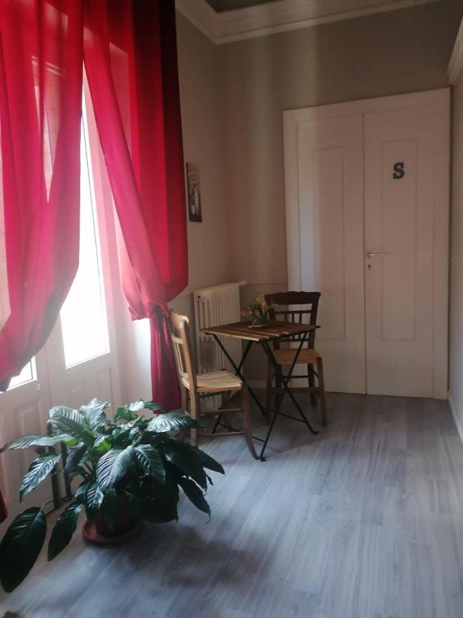 384 Guesthouse Rooms & Suite Enna Buitenkant foto