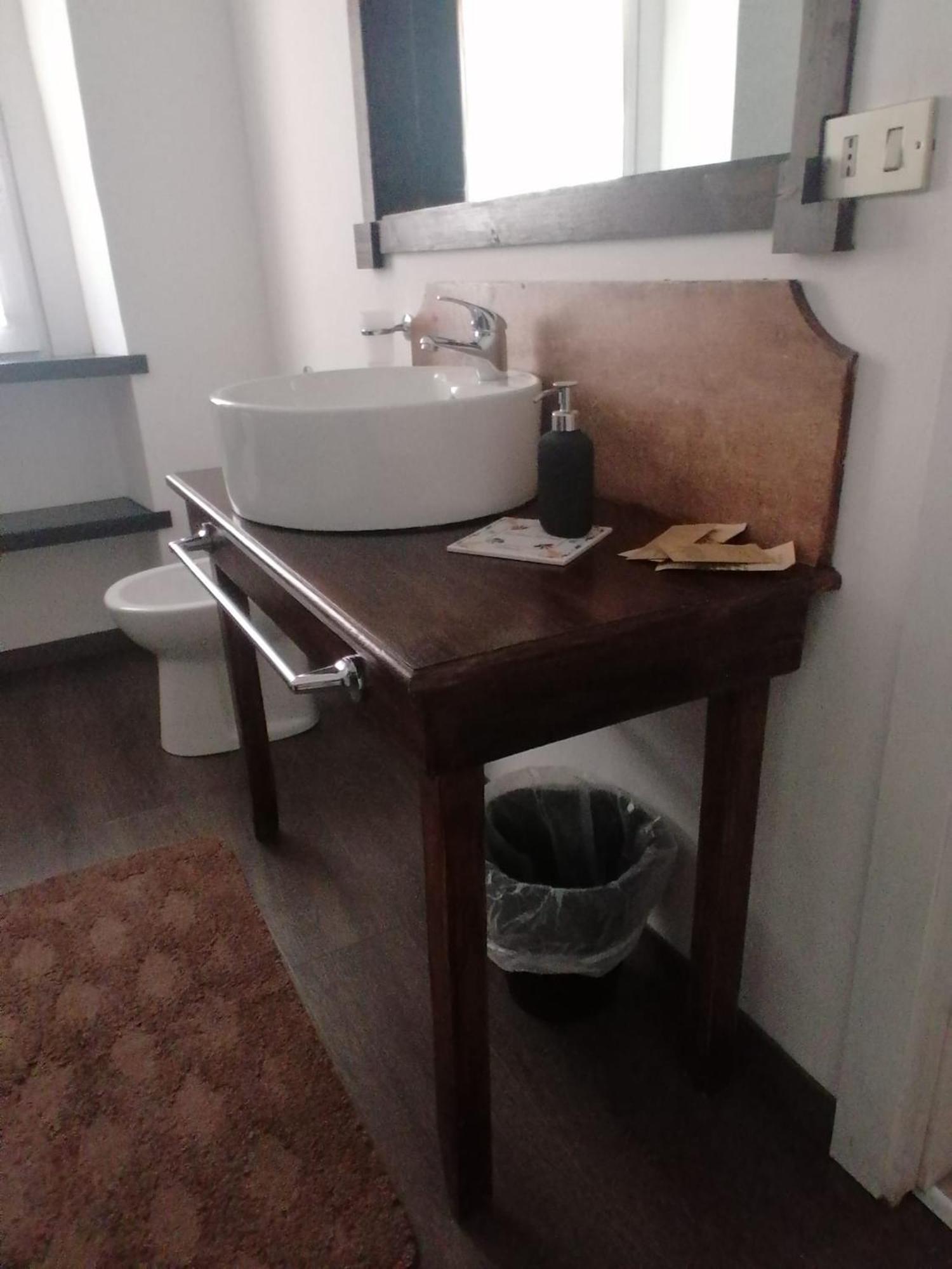 384 Guesthouse Rooms & Suite Enna Buitenkant foto